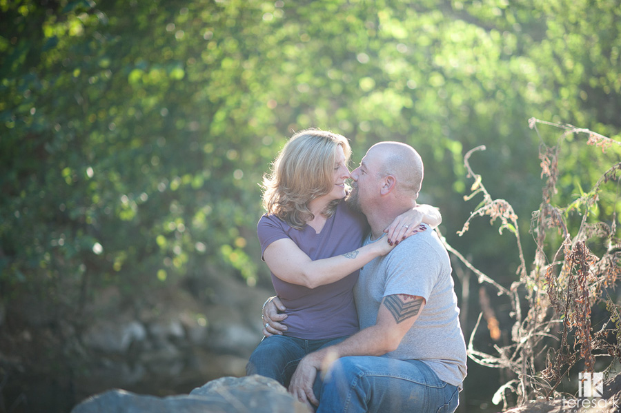 engagement session at lake Natoma inn