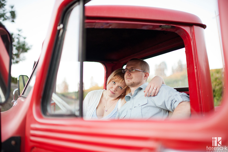 Sacramento area wedding and portrait photographer best of 2011 engagement session from Sacramento photographer