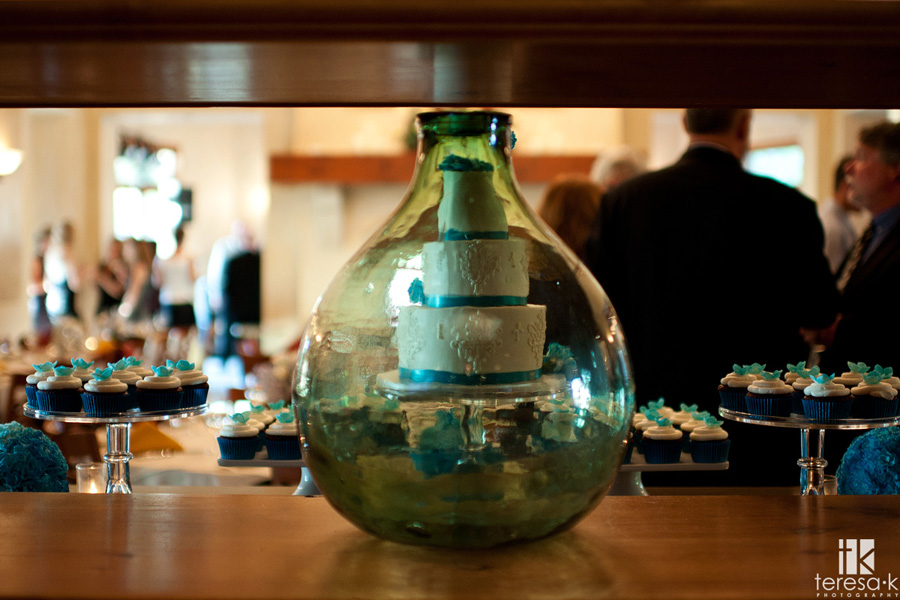 Sacramento area wedding and portrait photographer best of 2011 creative wedding cake images